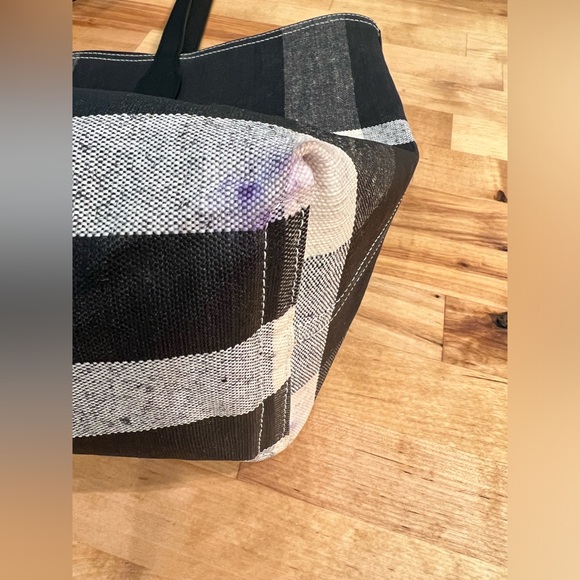 Authentic Burberry Coated Canvas Tote Bag - Picture 12 of 12